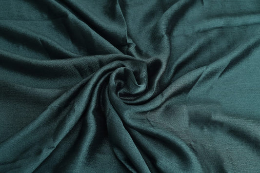 Darker Green Crinkle Silk Hijab –  Subtle Shine, Ultimate Comfort