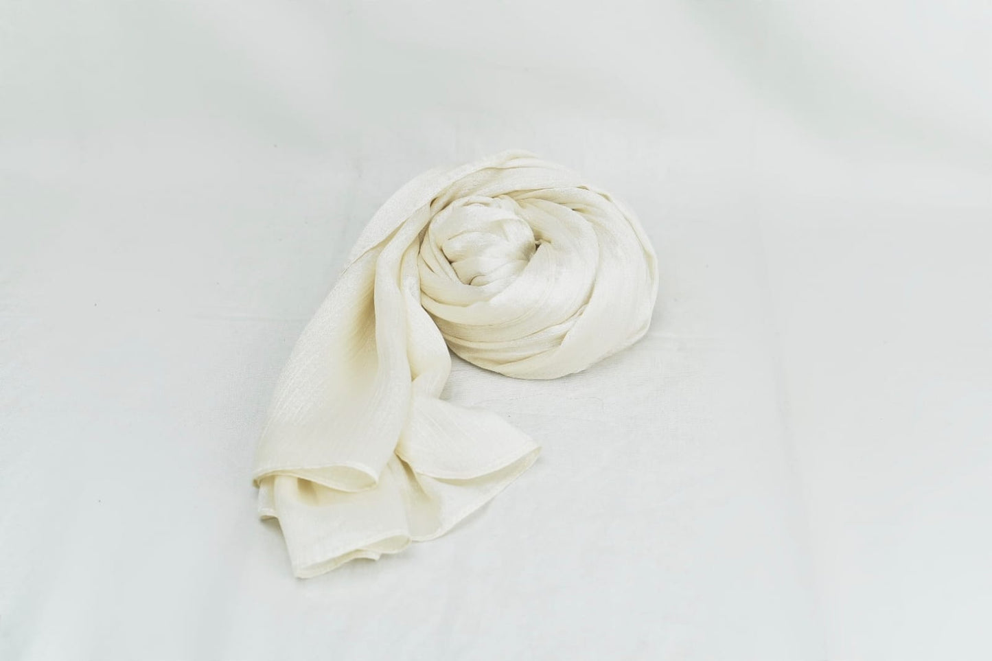 Whitesh Yellow Crinkle Silk Hijab –  Subtle Shine, Ultimate Comfort